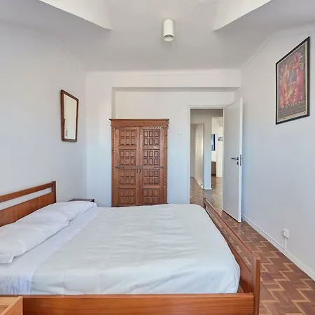 The Economic Apartment Lisbon