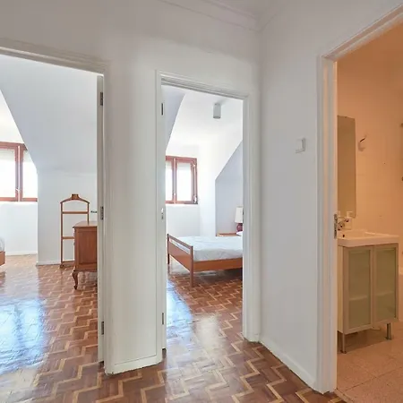 The Economic Appartement